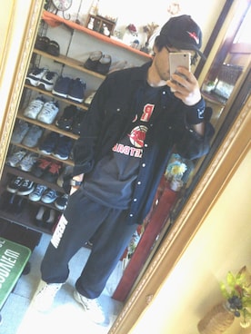 「BOBSON（ボブソン）のアイテム（トップス）」を使った、Akiさん（メンズ・176cm）の秋コーディネート