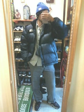 「northface」｜「アイテム（スラックス）」を使った、Akiさん（メンズ・176cm）の冬コーディネート
