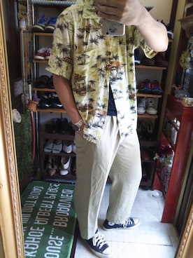 「サステナブル」｜「アイテム（スニーカー）」を使った、Akiさん（メンズ・176cm）の夏コーディネート