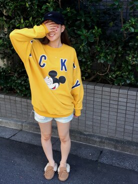「AMERI」｜「アイテム（スリッポン）」を使った、SHiORiさん（レディース・157cm）の秋コーディネート
