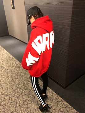 「AMERI」｜「アイテム（キャップ）」を使った、SHiORiさん（レディース・157cm）の冬コーディネート