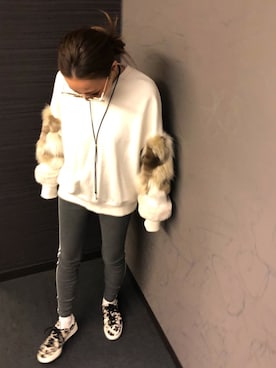「AMERI」｜「アイテム（スウェット）」を使った、SHiORiさん（レディース・157cm）の冬コーディネート