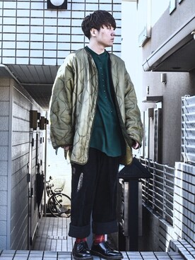 「ノーカラーシャツ」｜「アイテム（ミリタリージャケット）」を使った、みとらさん（メンズ・173cm）の冬コーディネート