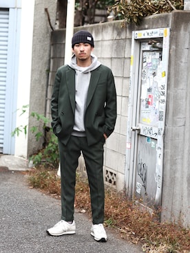 テーラードジャケットを使った スケボースタイル の人気ファッションコーディネート Wear