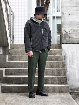 「MR.OLIVE（ミスターオリーブ）のアイテム（ハット）」を使った、飯島葵さん（メンズ・176cm）の冬コーディネート