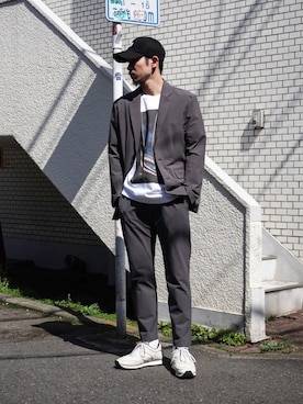 「MR.OLIVE（ミスターオリーブ）のアイテム」を使った、飯島葵さん（メンズ・176cm）の春コーディネート