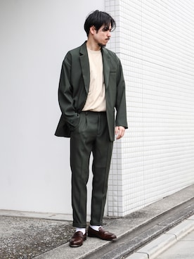 「MR.OLIVE（ミスターオリーブ）のアイテム」を使った、飯島葵さん（メンズ・176cm）の春コーディネート