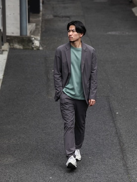 「MR.OLIVE（ミスターオリーブ）のアイテム（ジャケット/アウター）」を使った、飯島葵さん（メンズ・176cm）の春コーディネート