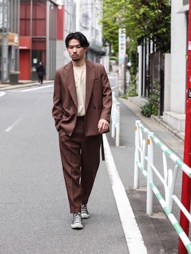 「MR.OLIVE（ミスターオリーブ）のアイテム（ジャケット/アウター）」を使った、飯島葵さん（メンズ・176cm）の春コーディネート