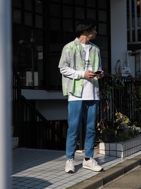 「MR.OLIVE（ミスターオリーブ）のアイテム（パンツ）」を使った、飯島葵さん（メンズ・176cm）の春コーディネート