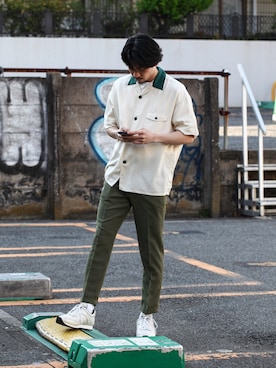 「アンクルパンツ」｜飯島葵さん（メンズ・176cm）の春コーディネート