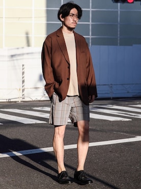 「膝上ショーツ」｜「アイテム（ジャケット/アウター）」を使った、飯島葵さん（メンズ・176cm）の春コーディネート