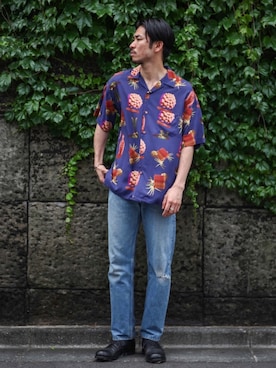 「アロハシャツ」｜飯島葵さん（メンズ・176cm）の春コーディネート