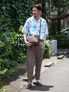 「タックイン」｜飯島葵さん（メンズ・176cm）の夏コーディネート