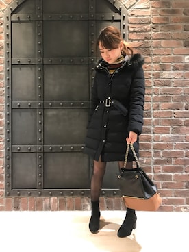 「ファー」｜「アイテム（トレンチコート）」を使った、misakiさん（レディース・156cm）の冬コーディネート