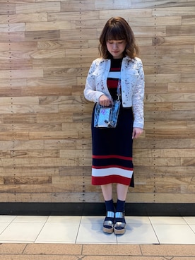 「シルバーシューズ」｜「アイテム（財布/小物）」を使った、misakiさん（レディース・156cm）の冬コーディネート