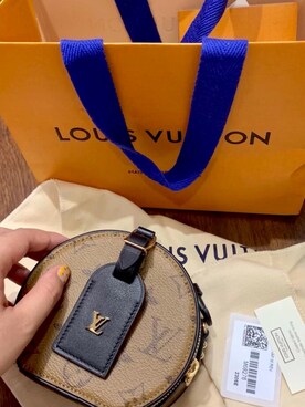 「LV」｜Ssss11hhhhhhさん（レディース・160cm）の冬コーディネート