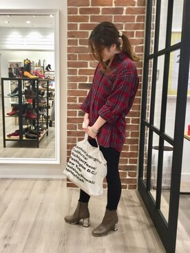 「ロゴバッグ」｜WA ORientalTRaffic くずはモール店さん（レディース・160cm）の秋コーディネート