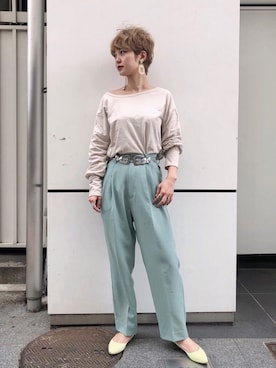 「ワンショルダー」｜「アイテム（アクセサリー）」を使った、Izumi Kahoさん（レディース・162cm）の春コーディネート