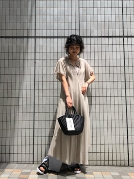 「アイテム（イヤリング）」を使った、Izumi Kahoさん（レディース・162cm・20代）の春コーディネート