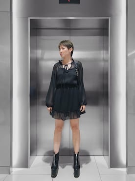 「YRU（-）のアイテム」を使った、Nguyen Blueさん（レディース・162cm）の夏コーディネート