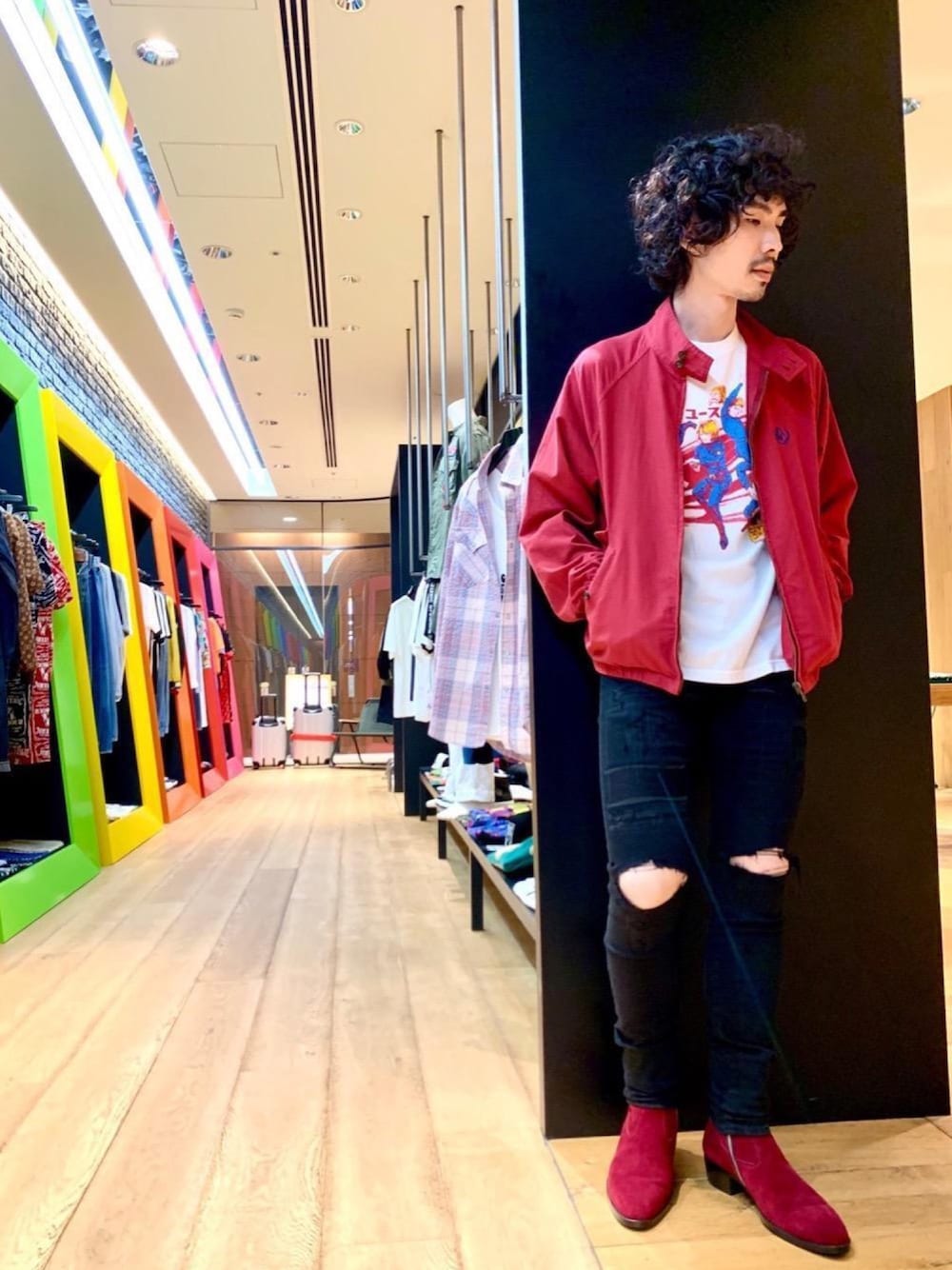 「ブーツ、Hysteric Glamour、黒スキニー、ヒステリックグラマー、秋コーデ、ハリントンジャケット、ロックコーデ」｜「HYSTERIC GLAMOURのサイドジップスリム ブーツ（ブーツ、ブラウン系）」を使った、ikechanさん（メンズ・171cm）の秋コーディネートの1枚目の写真