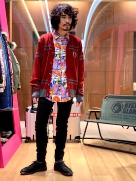 カーディガン ボレロを使った 総柄シャツ のメンズ人気ファッションコーディネート Wear