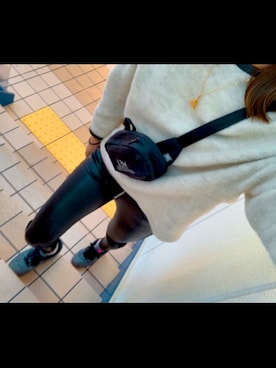 「present（プレゼント）のアイテム（アクセサリー）」を使った、Yukiさん（レディース・166cm）の冬コーディネート