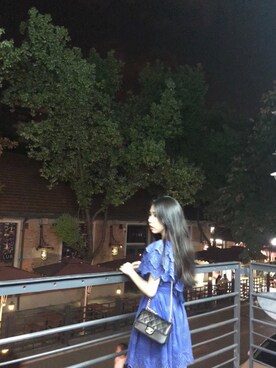 「Sretsis（スレッシス）のアイテム」を使った、伊莱恩さん（レディース・156cm）の夏コーディネート