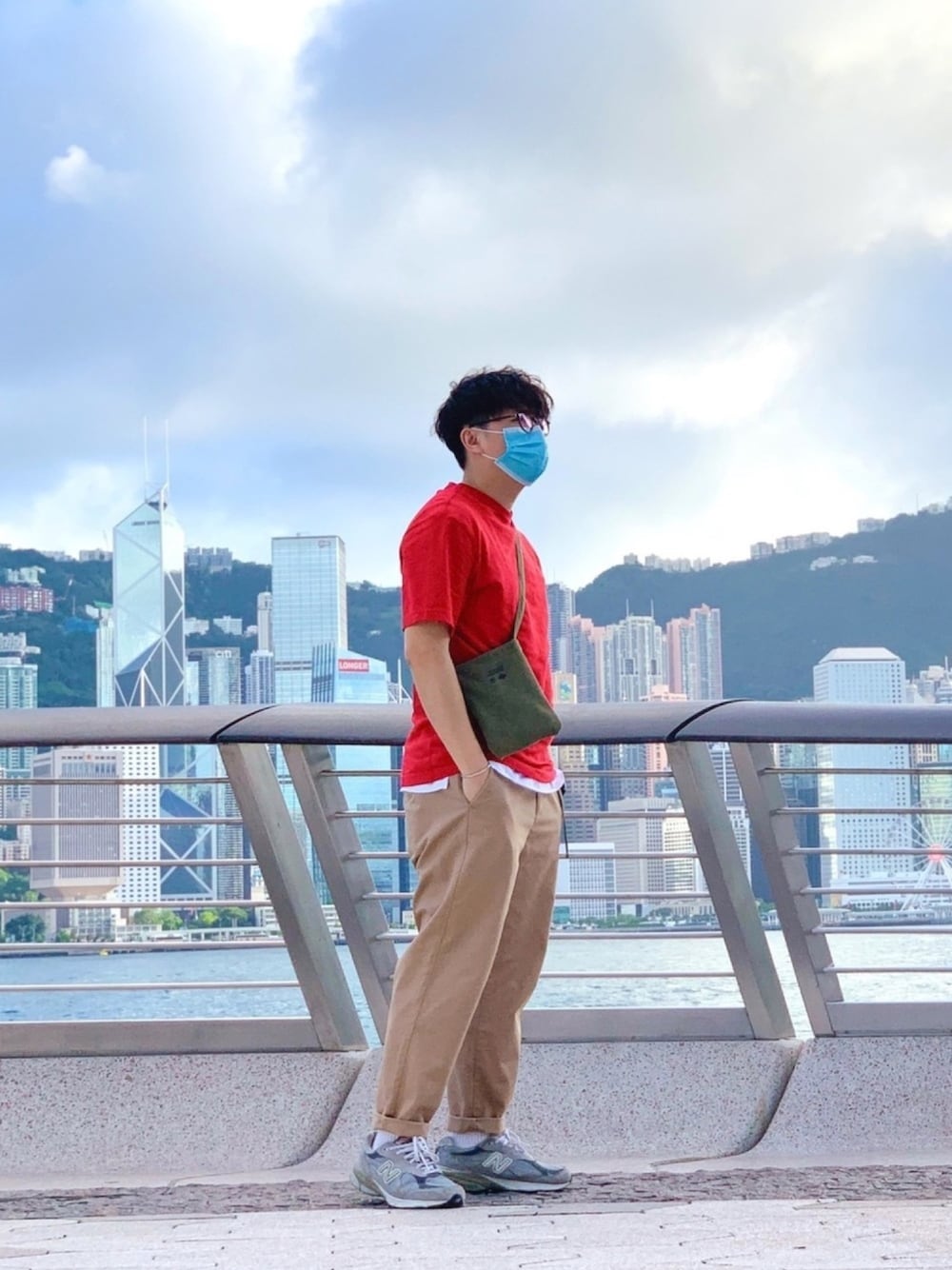「日系極簡、ootd、夏、New Balance、onsomediary、newbalance990、niko and ...、MUJI、Onsomeboy、安森仔」｜「Timberlandのアイテム（ポーチ、グリーン系）」を使った、Onsomeboy | 安森仔さん（メンズ・170cm）の夏コーディネートの1枚目の写真