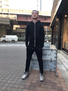 「1piu1uguale3 RELAX（ウノピュウノウグァーレトレリラックス）のアイテム（パンツ）」を使った、yoshiaki matsufujiさん（メンズ・165cm）の冬コーディネート