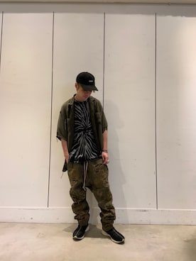 「ISAMU KATAYAMA BACKLASH（イサムカタヤマバックラッシュ）のアイテム（トップス）」を使った、yoshiaki matsufujiさん（メンズ・165cm）の春コーディネート
