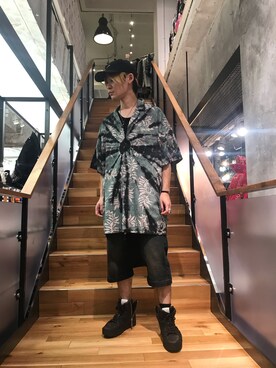 「ISAMU KATAYAMA BACKLASH（イサムカタヤマバックラッシュ）のアイテム（トップス）」を使った、yoshiaki matsufujiさん（メンズ・165cm）の春コーディネート