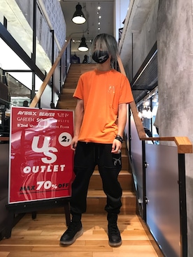「ROYAL FLASH（ロイヤルフラッシュ）のアイテム（スニーカー）」を使った、yoshiaki matsufujiさん（メンズ・165cm）の秋コーディネート