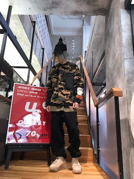 「roarguns（ロアーガンズ）のアイテム」を使った、yoshiaki matsufujiさん（メンズ・165cm）の秋コーディネート