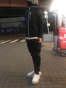 「muta（ムータ）のアイテム」を使った、yoshiaki matsufujiさん（メンズ・165cm）の秋コーディネート