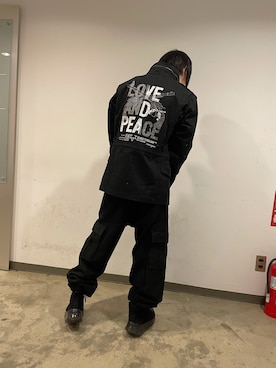 「roarguns（ロアーガンズ）のアイテム」を使った、yoshiaki matsufujiさん（メンズ・165cm）の冬コーディネート