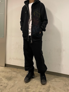 「ROYAL FLASH（ロイヤルフラッシュ）のアイテム（スニーカー）」を使った、yoshiaki matsufujiさん（メンズ・165cm）の冬コーディネート