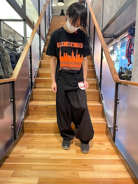 「ROYAL FLASH（ロイヤルフラッシュ）のアイテム（スニーカー）」を使った、yoshiaki matsufujiさん（メンズ・165cm）の冬コーディネート