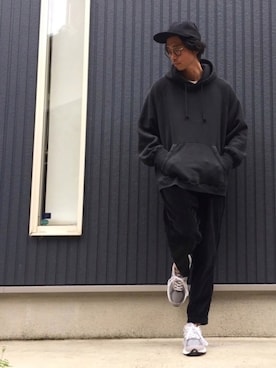 「CASEY CASEY（ケイシーケイシー）のアイテム（パンツ）」を使った、MOSさん（メンズ・178cm）の秋コーディネート