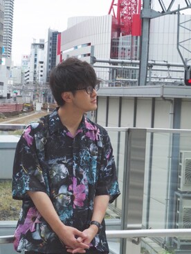「PARADOX（パラドックス）のアイテム（トップス）」を使った、Yujiさん（メンズ・171cm）の春コーディネート