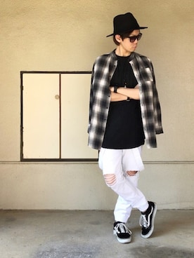 「ツバ広ハット」｜「アイテム（サロペット/オーバーオール）」を使った、サマルさん（メンズ・175cm）の秋コーディネート