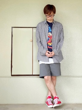 「赤コンバース」｜「アイテム（レッド系）」を使った、サマルさん（メンズ・175cm）の夏コーディネート