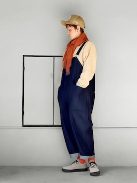 「カラーソックス」｜「アイテム（サロペット/オーバーオール）」を使った、サマルさん（メンズ・175cm）の秋コーディネート