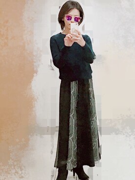 「ロングスカートのアイテム（スカート、ブラック系）」を使った、ｓｈｅさん（レディース・158cm）の秋コーディネート