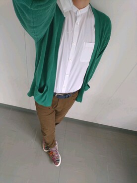 カーディガン ボレロを使った 緑コーデ のメンズ人気ファッションコーディネート Wear