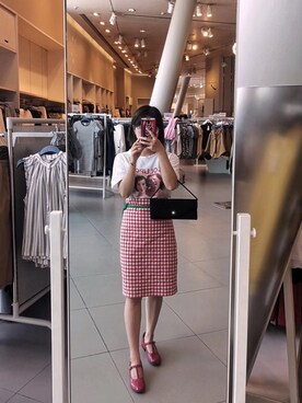 奈奈稚さんのコーディネート