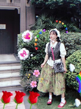 奈奈稚さんのコーディネート