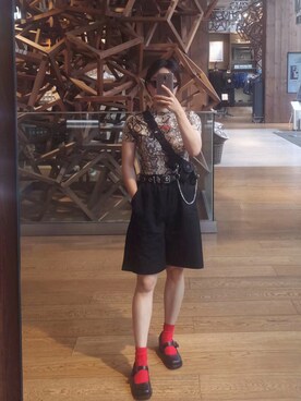 奈奈稚さんのコーディネート