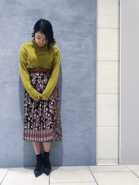 「アイテム（スカート、その他）」を使った、AYAKA_OBARAさん（レディース・165cm）の秋コーディネート